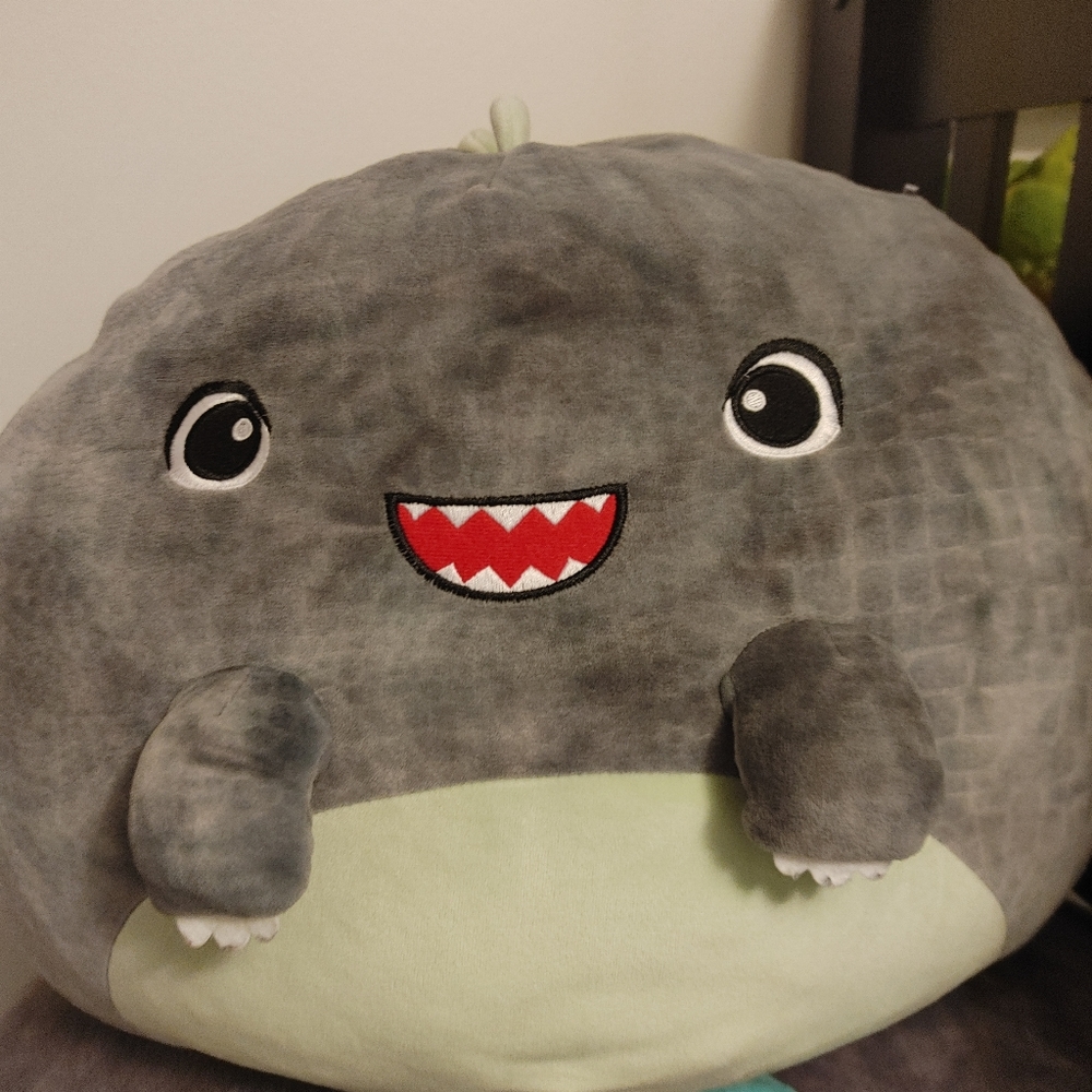 Squishmallows huey the trex 16 inch